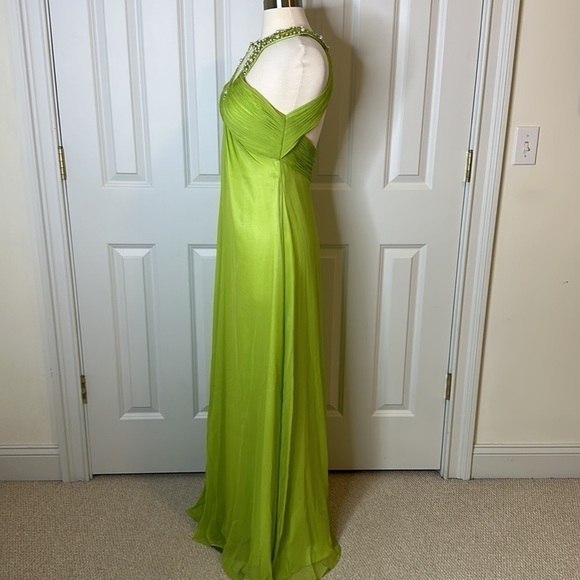 Aidan Mattox Chiffon Silk Beaded Neckline Gown Lime Green Sz8 - Picture 4 of 12
